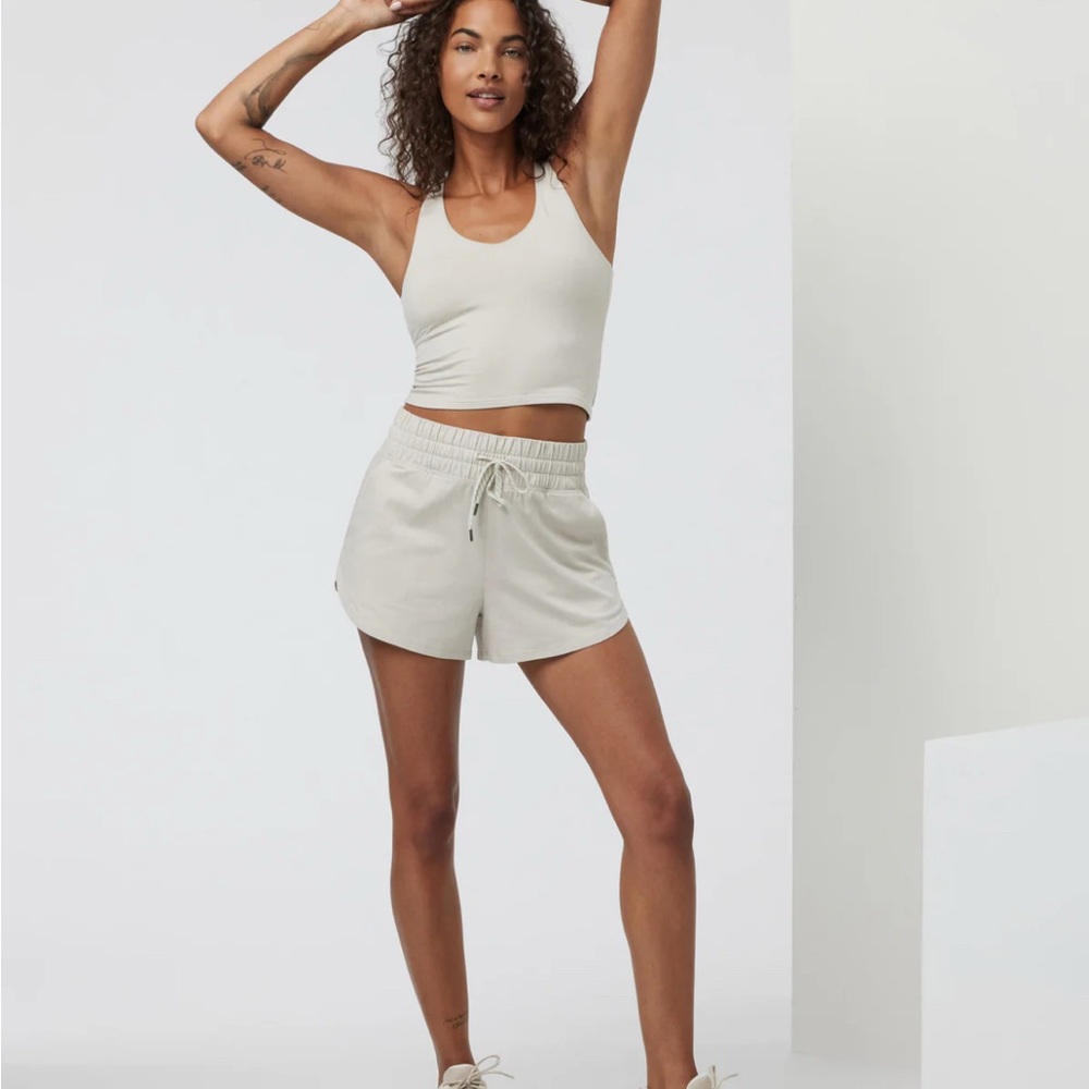 Women's Vuori Halo Performance Top
